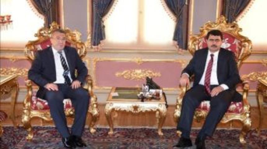 İstanbul Emniyet Müdürü İlk Ziyaretini Vali Şahin’e Yaptı