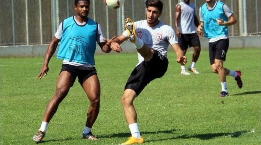 Ümit Özat’tan Kaleci Furkan Açıklaması