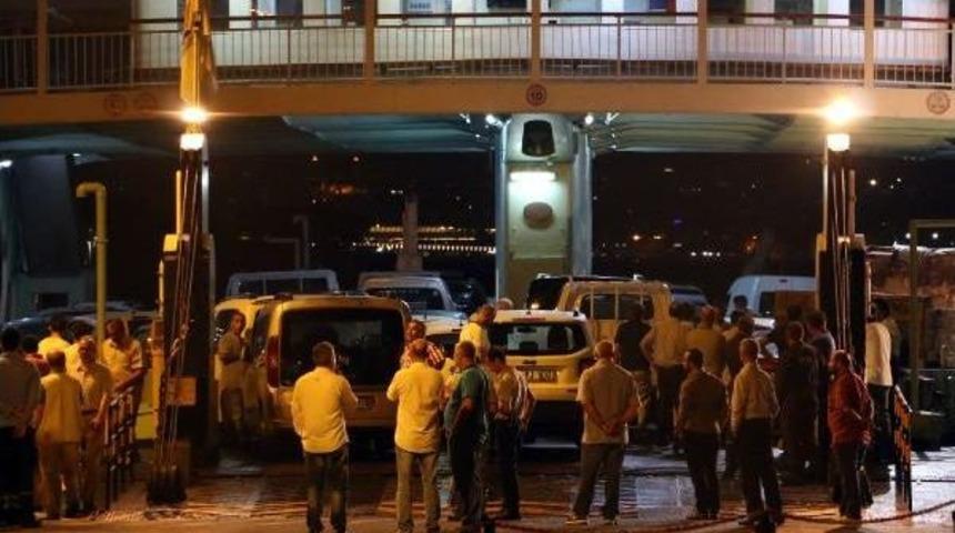 Arabalı Vapur 8.5 Saat S&uuml;ren &Ccedil;alışmanın Ardından Kurtarıldı