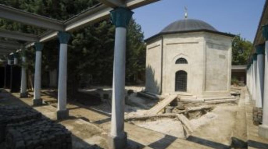 Macaristan&rsquo;da G&uuml;lbaba T&uuml;rbesi Restorasyonunda Kazı &Ccedil;alışmaları Başladı