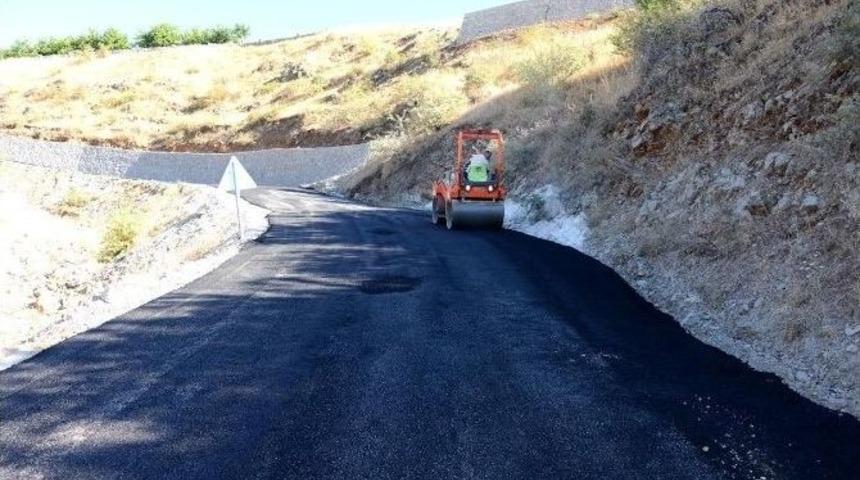Kale İl&ccedil;esinin Yolları Yapılıyor