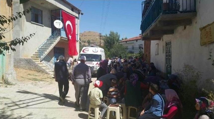 Konyalı Şehidin Evine Ateş D&uuml;şt&uuml;