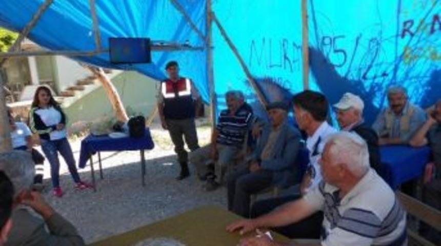 Aksaray’da Traktör Sürücülerine Eğitim