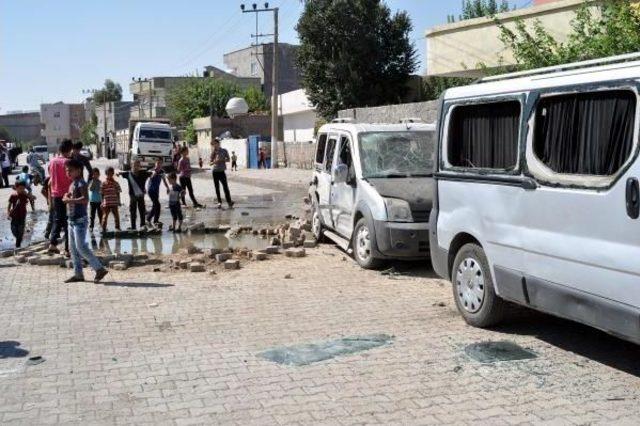 Cizre'de Askeri Konvoya Bombalı Saldırı