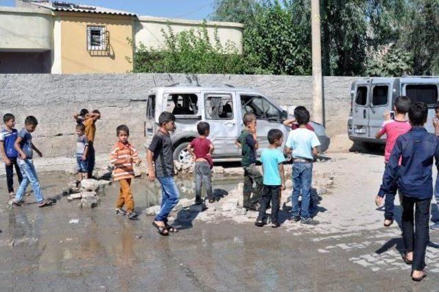 Cizre'de Askeri Konvoya Bombalı Saldırı