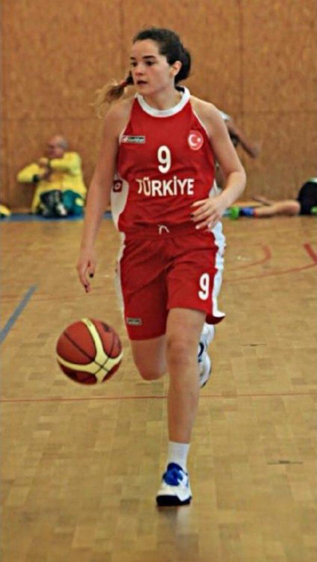 Urla Peraspor, Potada Lara yı Aldı 1