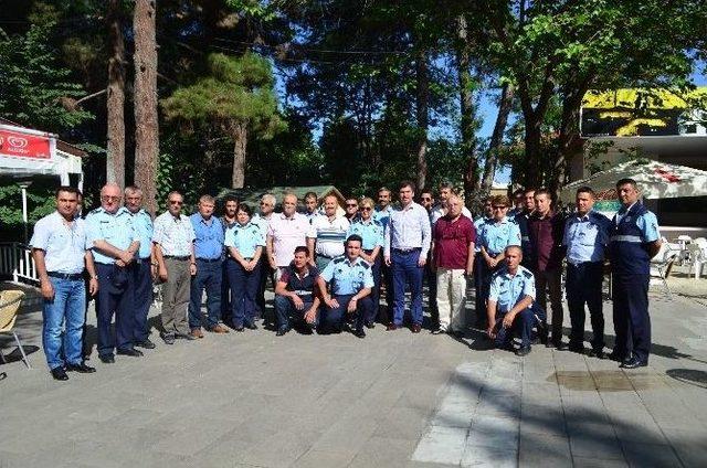 Başkan Ercengiz, Zabıta Personeline Kahvaltı Verdi 1