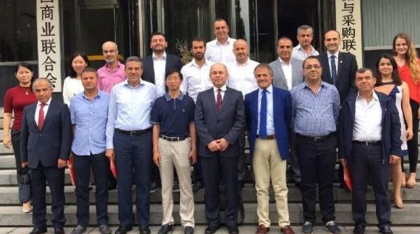 T&uuml;rkiye Yaş Meyve Sebze Sekt&ouml;r&uuml;n&uuml;n &Ccedil;in Umudu