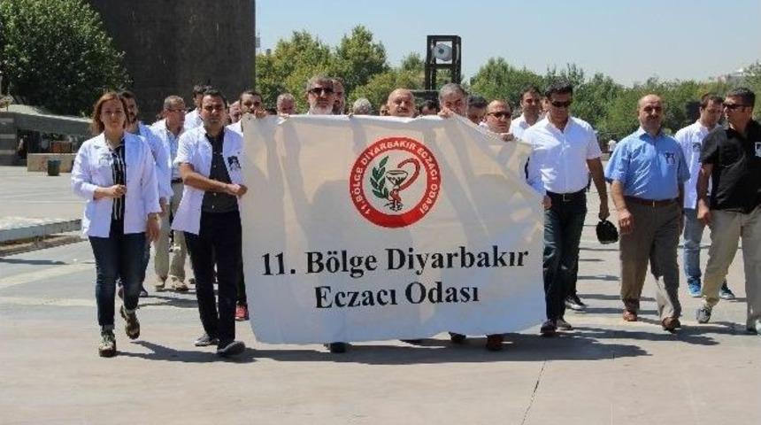 Eczacılar Yunus Koca İ&ccedil;in Y&uuml;r&uuml;d&uuml;