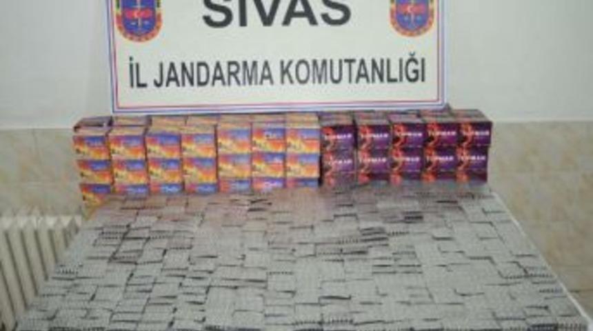 Yolcu Otob&uuml;s&uuml;nde 69 Bin Uyuşturucu Hap Ele Ge&ccedil;irildi