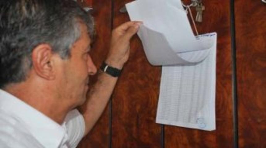 Se&ccedil;men Listeleri Askıya &Ccedil;ıktı