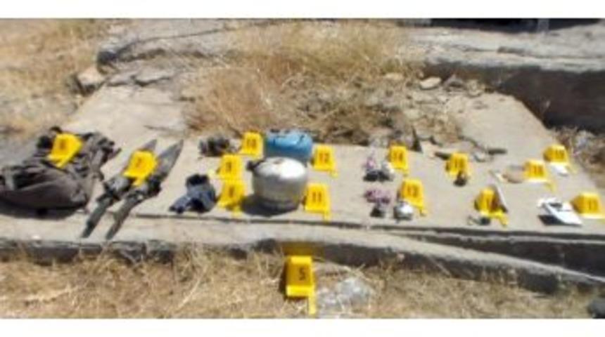 Jandarma Timleri Eylem Hazırlığındaki Ter&ouml;ristlerin Planını Son Anda Engellendi