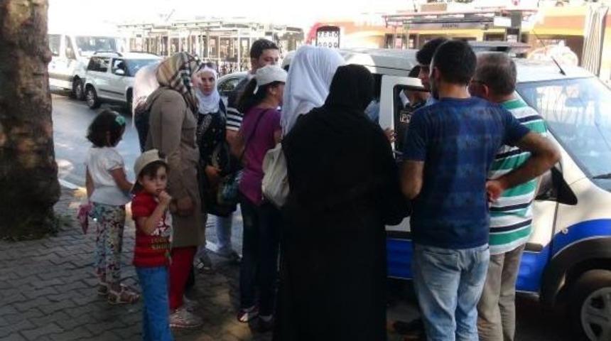 Kabataş'ta Suriyeli Turistler Gasp Edildi