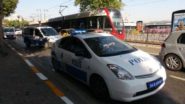 Kabataş ta Suriyeli Turistler Gasp Edildi 3