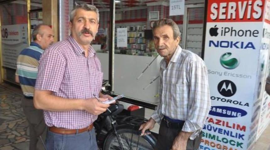 Dolandırıcıya Inandı, Polise Inanmadı