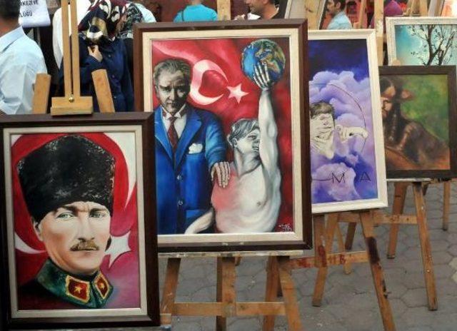 Sivas'ta Sanat Sokağı Açıldı