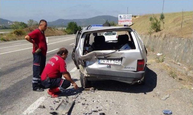 Çaycuma’da Trafik Kazası: 5 Yaralı