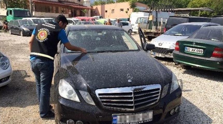 Yurt Dışından Getirilen L&uuml;ks Otomobillere Operasyon
