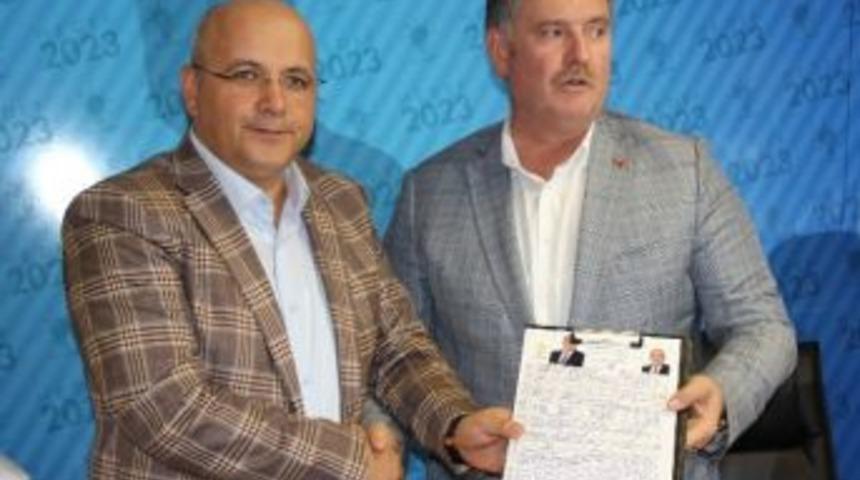 Sedat Namal Aday Adaylığı Başvurusunu Yaptı