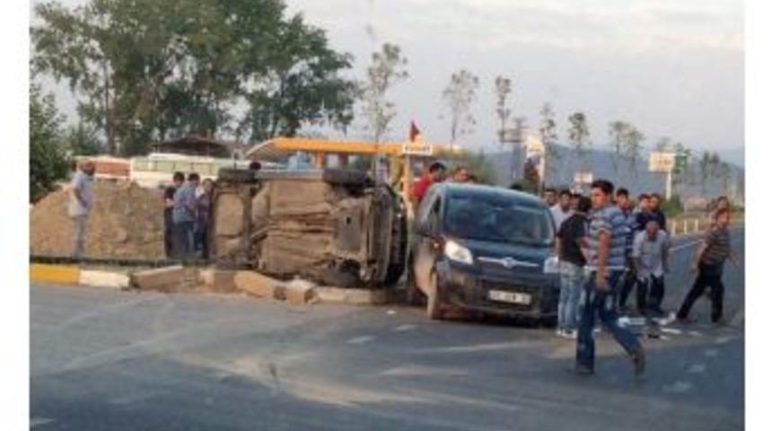 Denizli&rsquo;de Trafik Kazası: 1 &Ouml;l&uuml;, 3 Yaralı