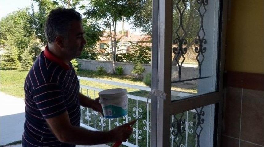 (&ouml;zel Haber) Fedakar Okul M&uuml;d&uuml;r&uuml;nden &Ouml;rnek Davranış