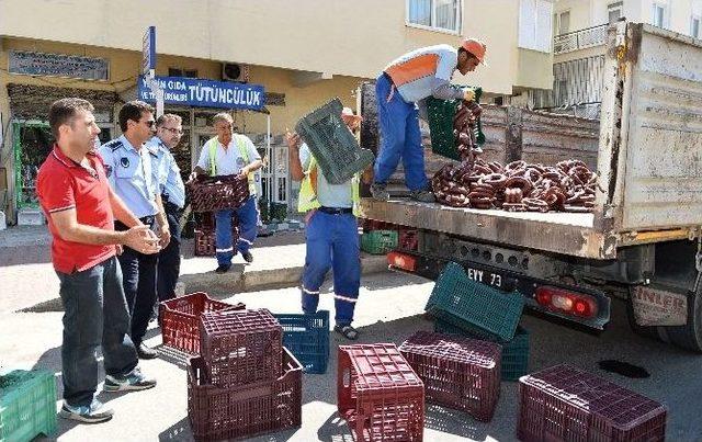 Muratpaşa’da Kokmuş Sucuk Operasyonu