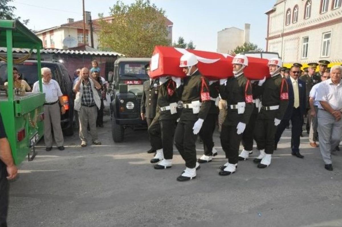 Kıbrıs Gazisi, Askeri T&ouml;renle Son Yolculuğuna Uğurlandı