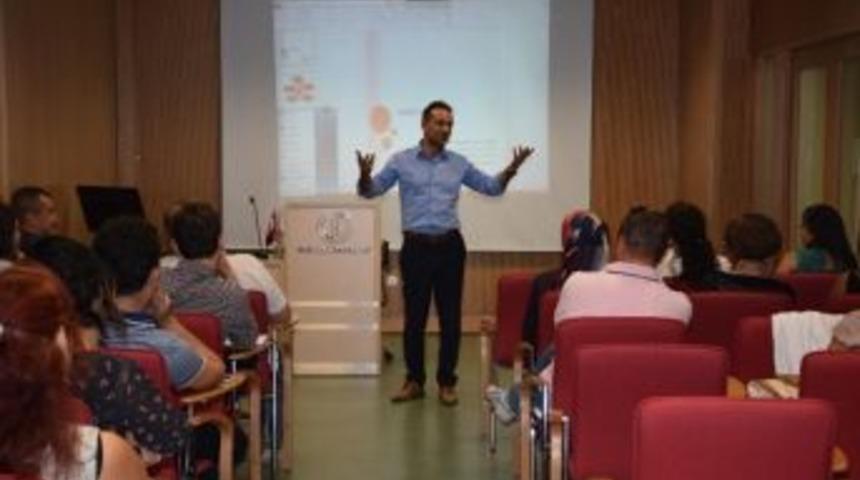 Temel Lise &Ouml;ğretmenlerine &rsquo;sınıf Y&ouml;netimi&rsquo; Semineri