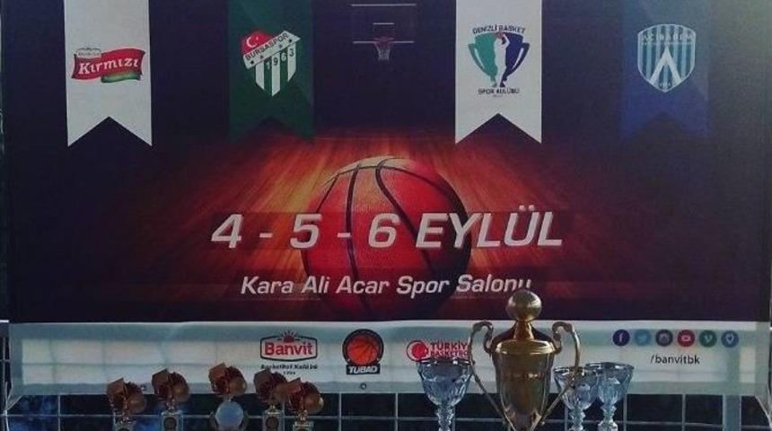 T&uuml;bad - Banvit 1.lig Turnuvası Kokteyli Yapıldı