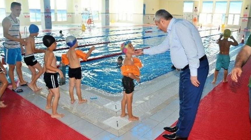 K&ouml;rfez Y&uuml;zme Havuzuna Yoğun İlgi