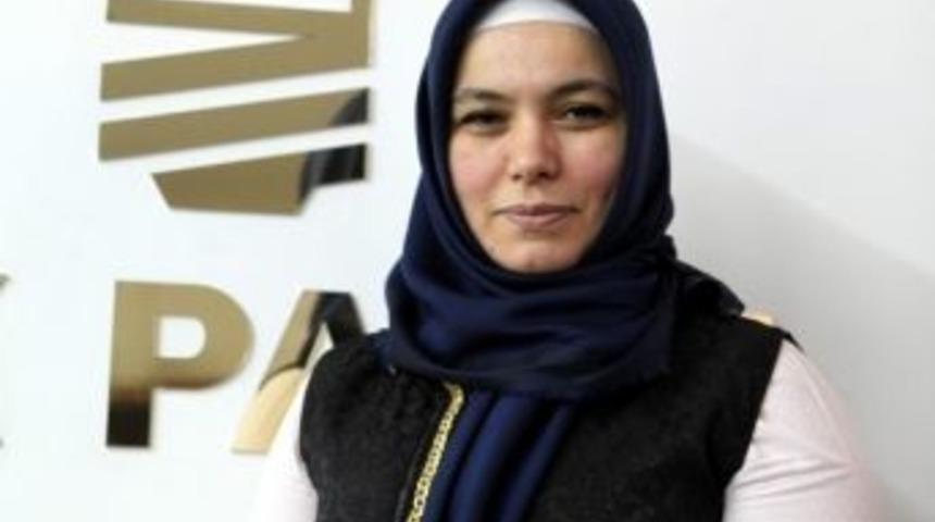 Başkan Hatice &Ouml;zgevrek: T&uuml;rkiye&rsquo;yi Daha Aydınlık G&uuml;nler Bekliyor