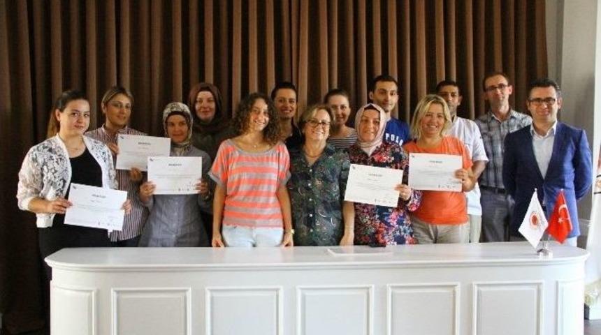 B&uuml;y&uuml;kşehir Belediye Personeli Bilgisayar Sertifikalarını Aldı