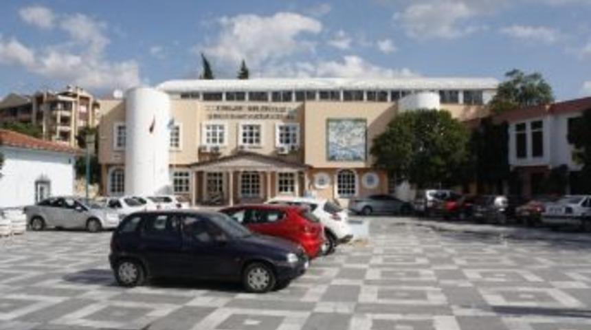 Şehir Parkı Otoparka D&ouml;nd&uuml;