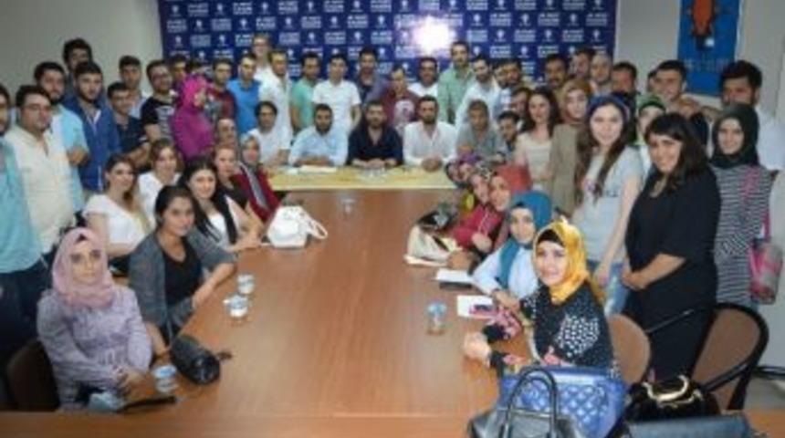 Ak Gen&ccedil;lik İlkadım&rsquo;da Buluştu