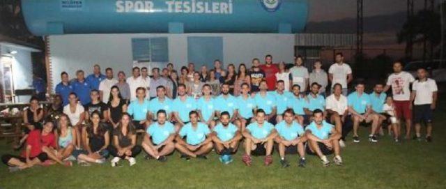 Nilüfer Belediyespor Yeni Sezon Hazırlıklarına Tesislerinde Hazırlanıyor