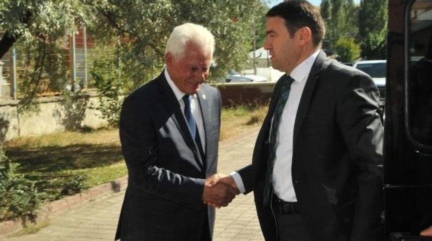 Vali Musa Işın Eleşkirt&rsquo;te
