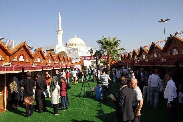 İslam &Uuml;lkelerinin El Sanatları Ustaları Pendik&rsquo;te Buluştu 3