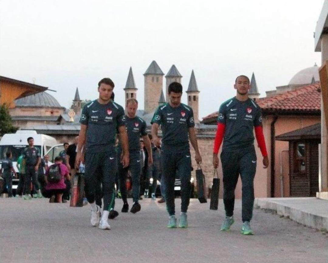 A Milli Takım&rsquo;dan Mevlana T&uuml;rbesi&rsquo;ne Ziyaret