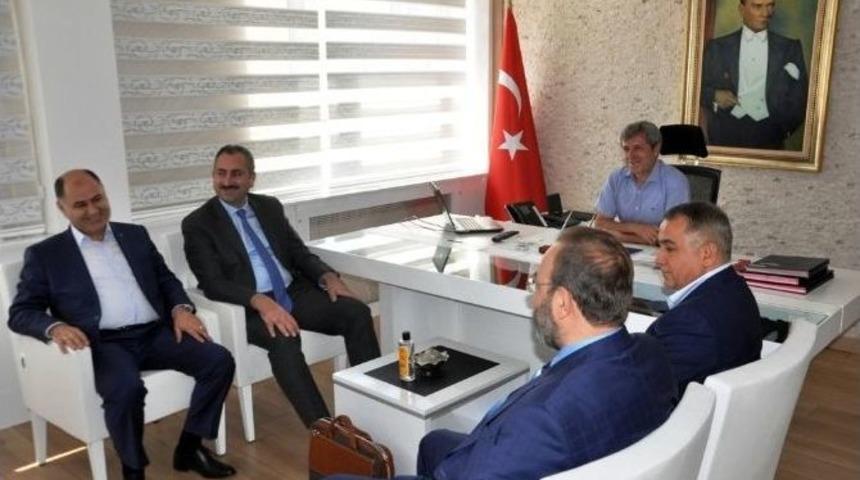 Ak Parti Heyeti Bitlis&rsquo;te