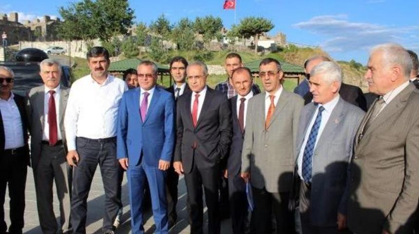 Bakan Top&ccedil;u'ya Memleketinde Coşkulu Karşılama