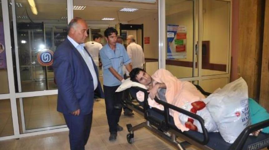 Belediye Başkanı Makam Arabası Ile Hasta Taşıdı