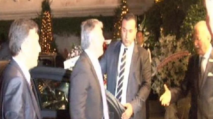 Abdullah G&uuml;l İhsanoğlu'nun Oğlunun D&uuml;ğ&uuml;n&uuml;ne Katıldı