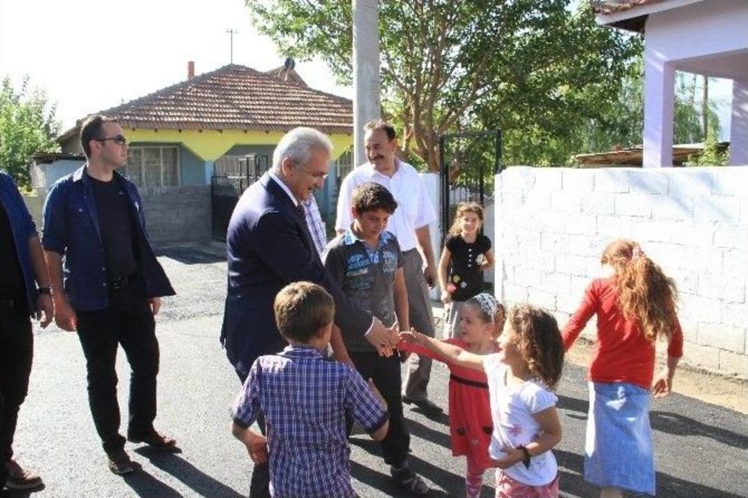 Ersevenler&rsquo;de Asfalt &Ccedil;alışmaları Başladı