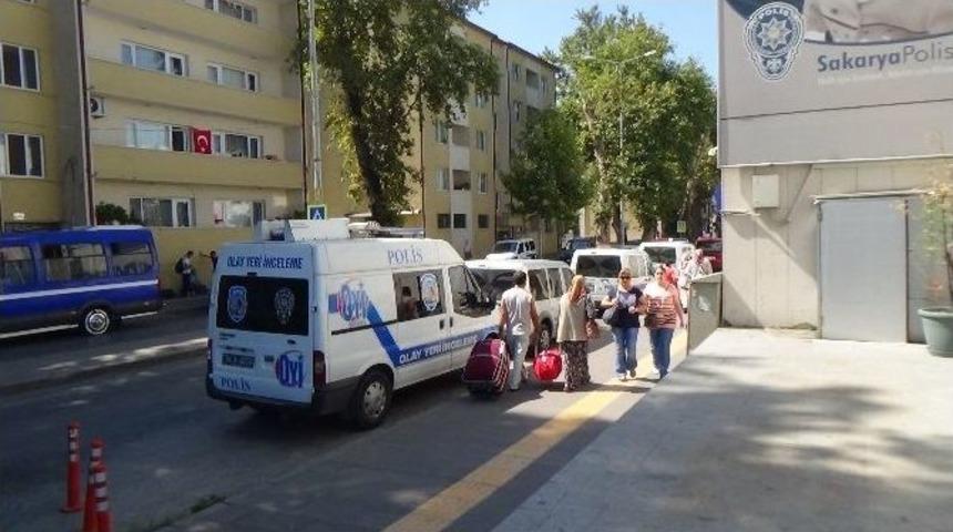 Tren Garında Unutulan &Ccedil;anta Polisi Alarma Ge&ccedil;irdi