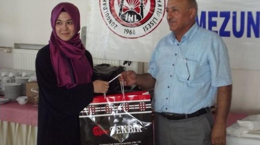 Zimder İhl&rsquo;lileri &Uuml;niversiteye Uğurladı