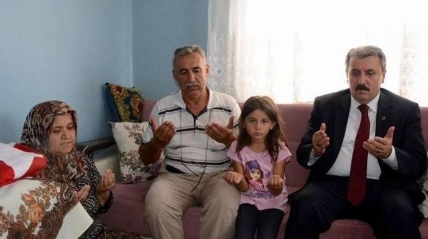 Şehit Ailesinden Bayrağın Geri Alınmasına Tepki