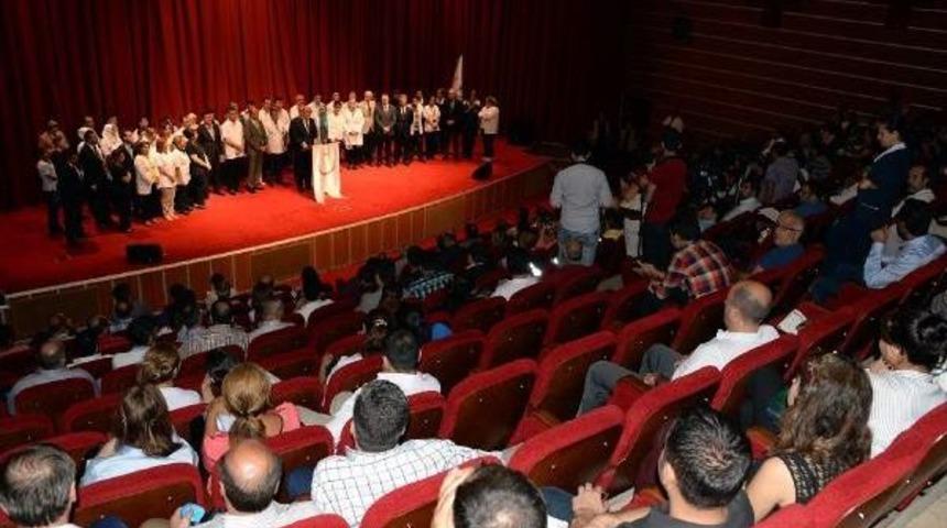 Sağlık Bakanlığı M&uuml;steşarı G&uuml;m&uuml;ş: Sağlıktaki Ter&ouml;r&uuml; Lanetliyoruz