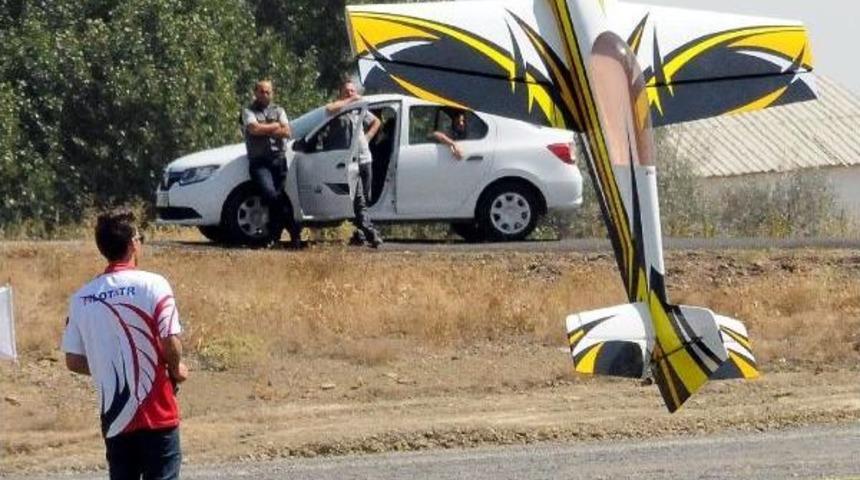 Yozgat'ta Model U&ccedil;ak Festivali