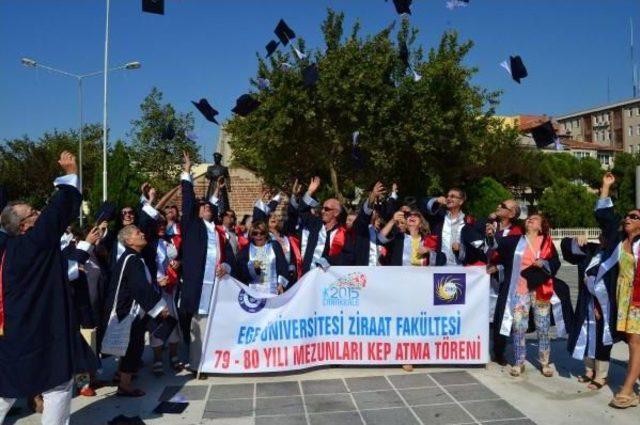 Kep Atabilmek Için 35 Yıl Beklediler