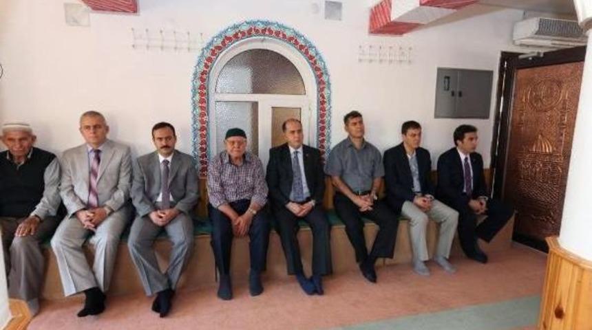 Şehit Binbaşı Arslan Kulksız I&ccedil;in K&ouml;y&uuml;nde Mevlit Okutuldu